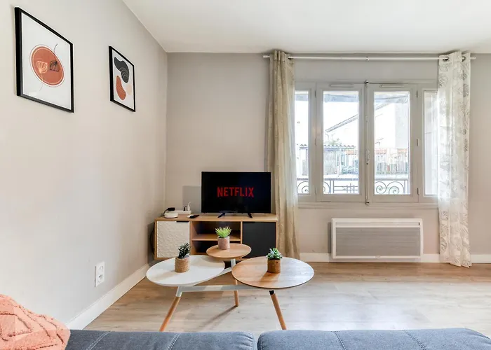 L\'Emeraude De La Cite - Netflix - Fibre - Proche Cite - Clim